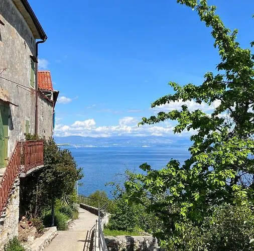 Seaview Croatia Karla