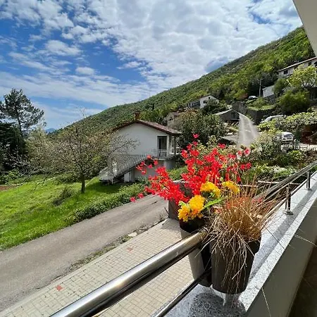 Seaview Croatia Karla * Мощеничка-Драга