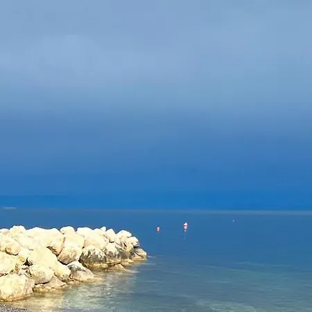 Апартаменты Seaview Croatia Karla Мощеничка-Драга