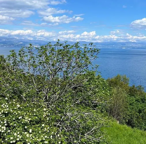 Seaview Croatia Karla
